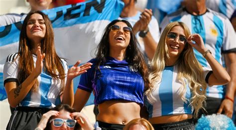 argentina tits